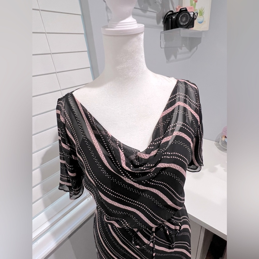 Express Vintage‎ 100% Silk Dress - Picture 2 of 6